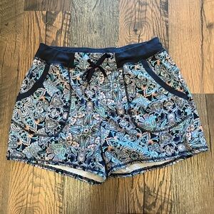 St. John’s Bay Shorts size Medium